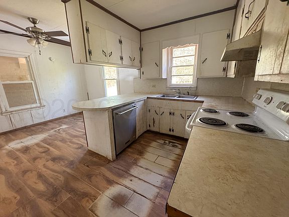 5th image of 560 Unity Rd