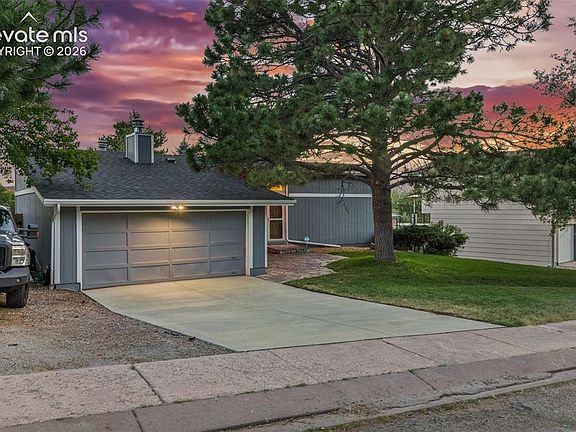3rd image of 5167 Bitterweed Ln