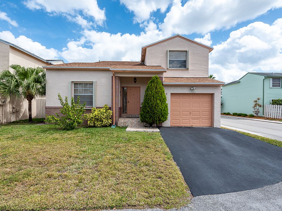 1st image of 14005 Langley Pl