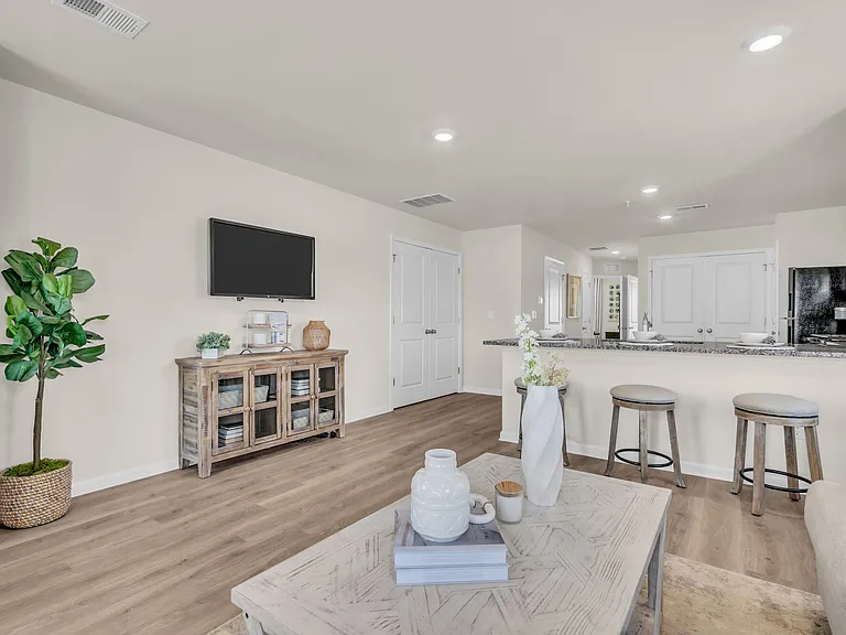 Rancocas Pointe Apartments — Photo 15