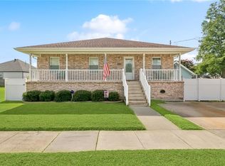 3409 Volpe Dr, Chalmette, LA 70043