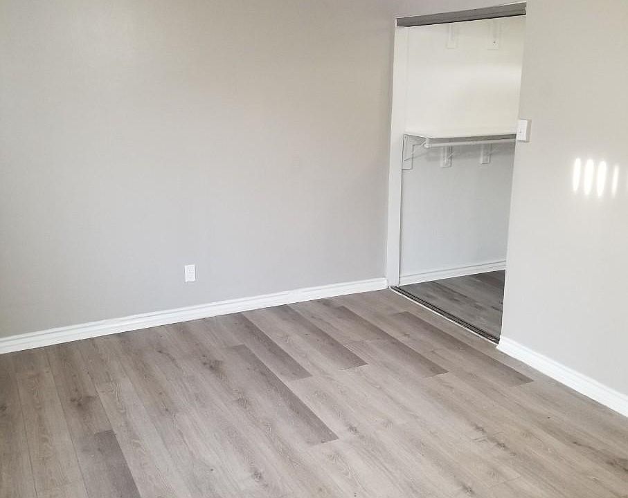 1st image of 18407 Roscoe Blvd APT 35