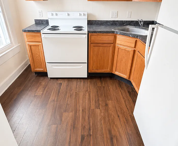 7 Carroll St — Photo 1