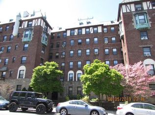 77-20 Austin St #3E, Forest Hills, NY 11375