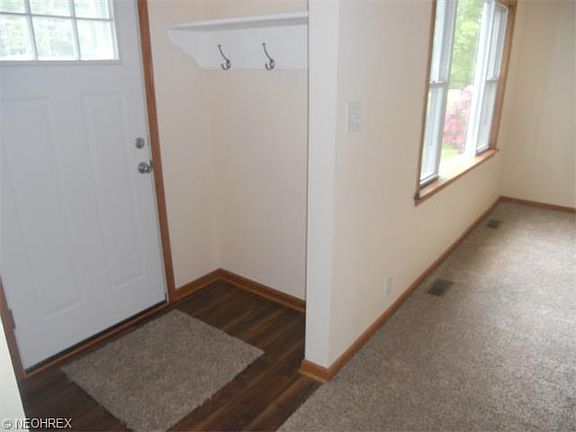 4th image of 62 Schwinn Dr
