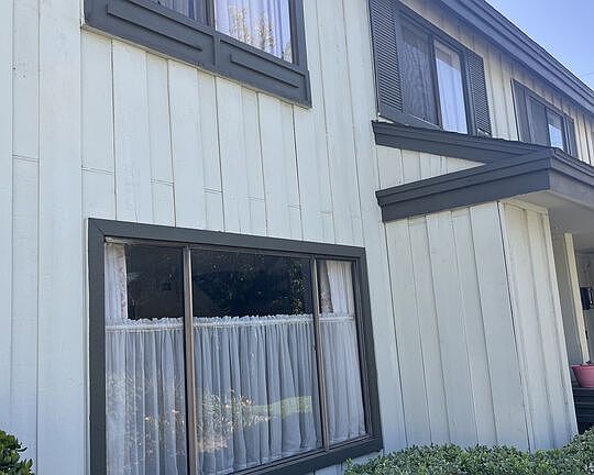 2nd image of 9643 Karmont Ave