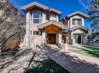 351 N Skyview St, Flagstaff, AZ 86004
