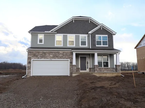 1702 Longhill Dr, Delaware, OH 43015