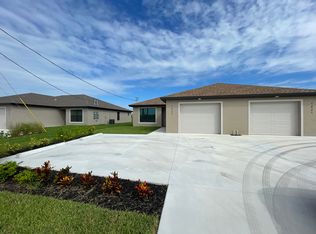 1423 Gleason Pkwy, Cape Coral, FL 33914
