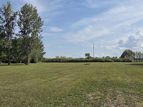 4th image of V/l E Sanilac Rd