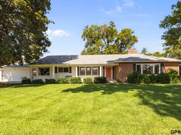 1802 S 76th Ave, Omaha, NE 68124