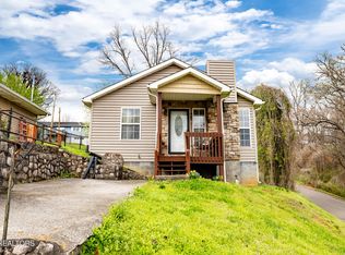 901 W 1st Ave, Lenoir City, TN 37771