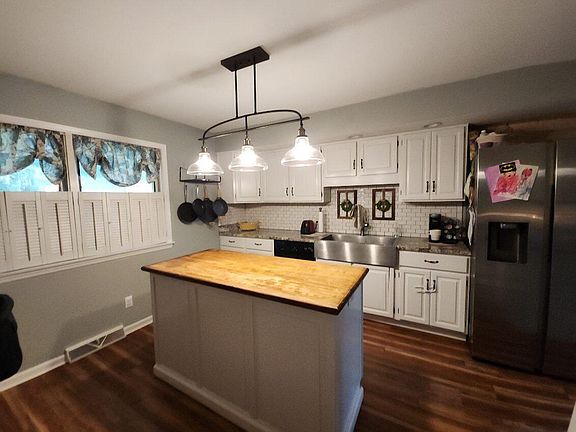 5th image of 353 Kemper Ave