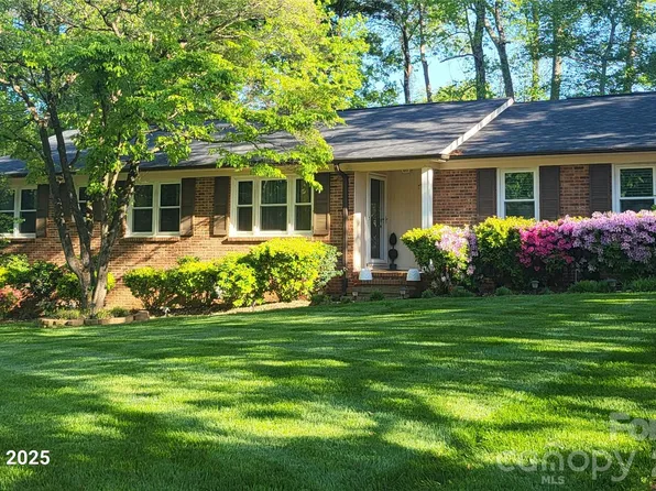 4200 Cerise Dr, Charlotte, NC 28269