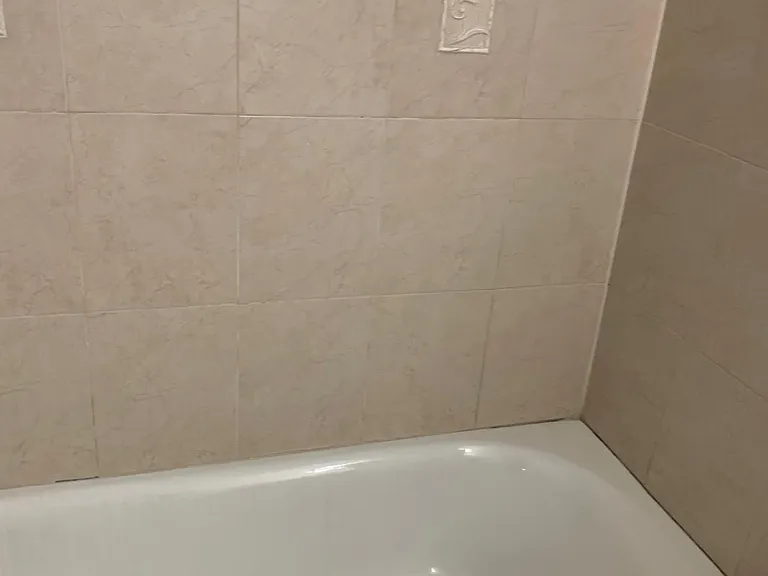 220 SW 9th Ave #420 — Photo 3