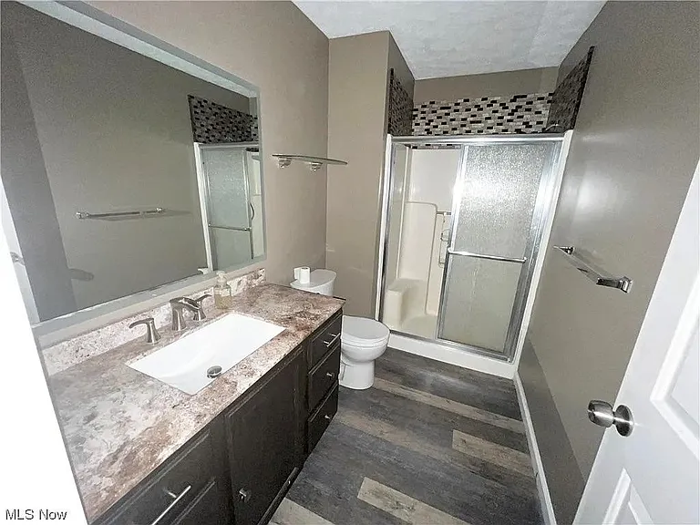 1304 Cedarwood Dr #C3 — Photo 4