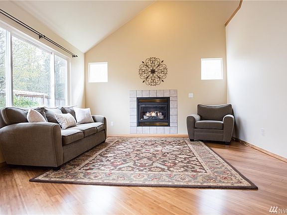 2nd image of 1814 81st Ave NE