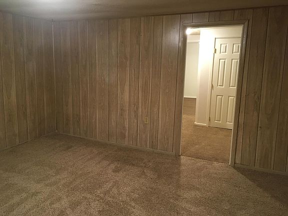 5th image of 501 Shelton St