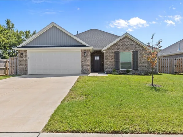 803 Quartzite Ave, Lowell, AR 72745