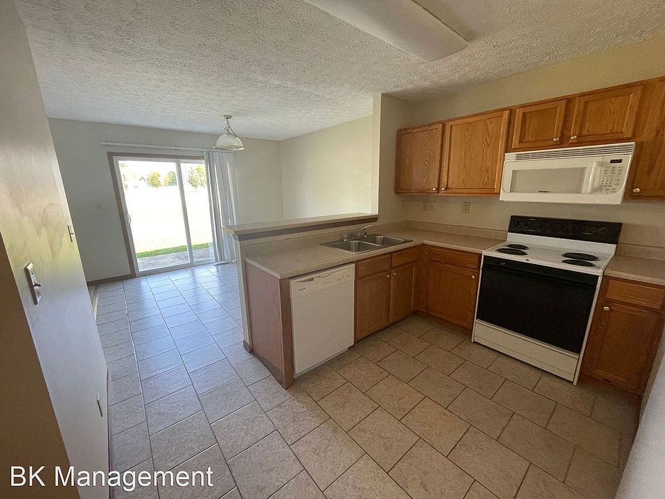 2nd image of 3033 Butterfield Ct Unit B
