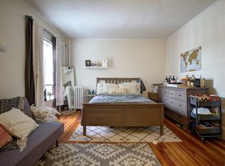 337 Washington St APT 10, Newton, MA 02458