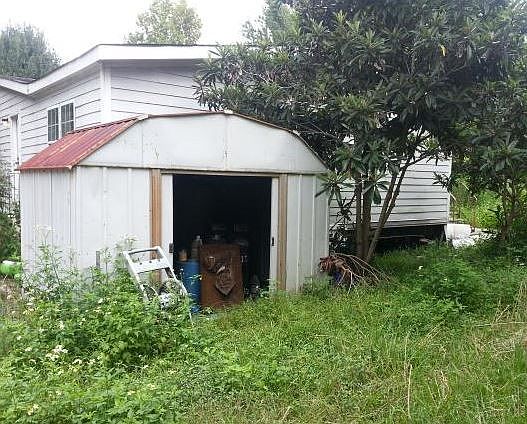 4th image of 2970 Green Acres Road Ext