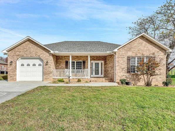 446 Bernard Rd, Rocky Mount, VA 24151