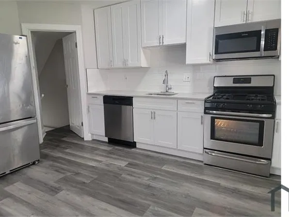 8621 Willow Oak Rd, Baltimore, MD 21234