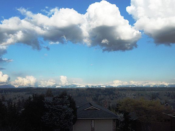 Uninterrupted view of the Cascades