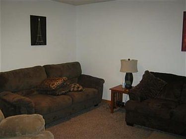 4th image of 4613-15 Michigan Blvd