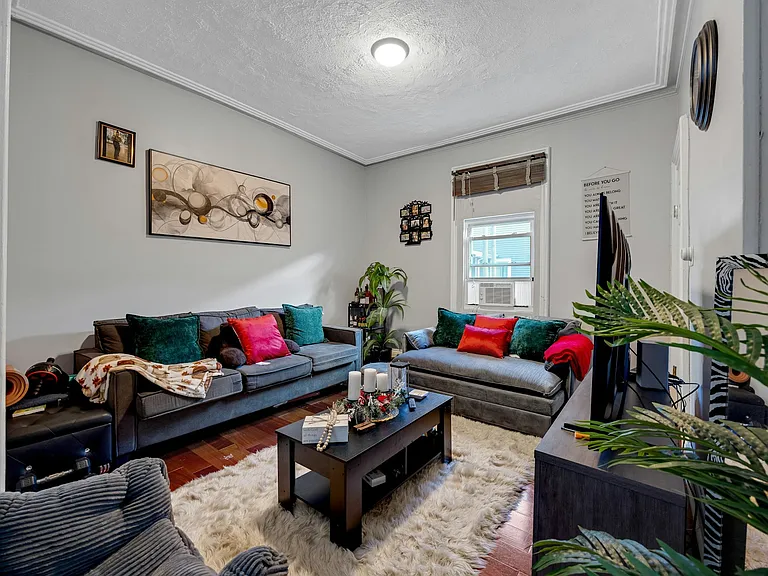 460 Orchard St #1 — Photo 6