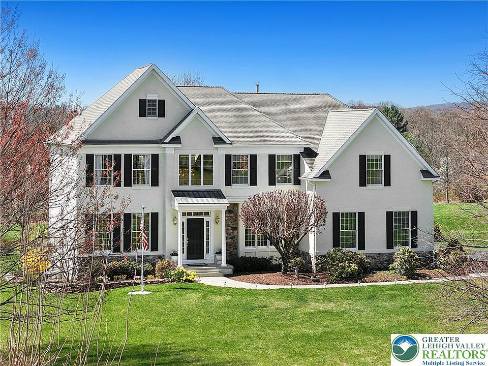 1st image of 114 Country Side Dr