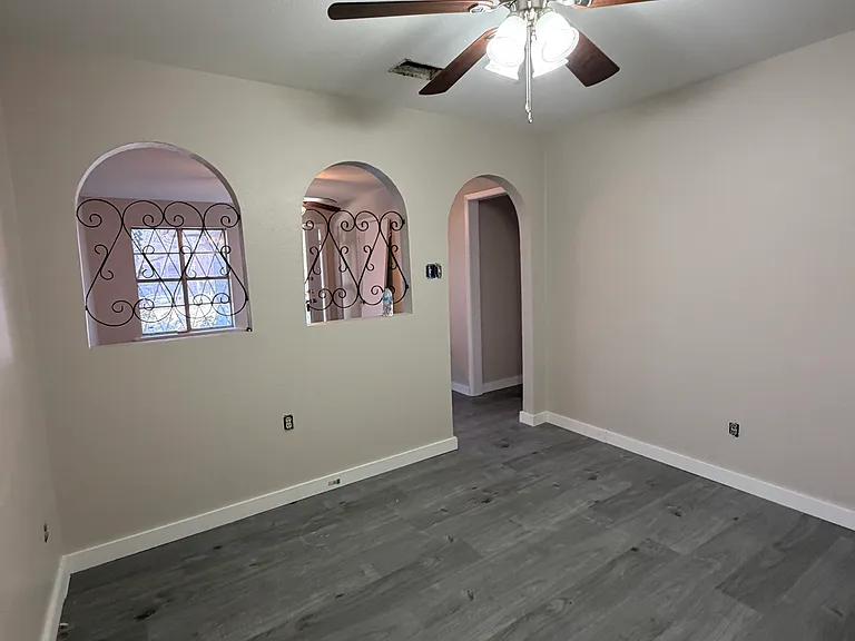 1605 Kern Dr — Photo 5