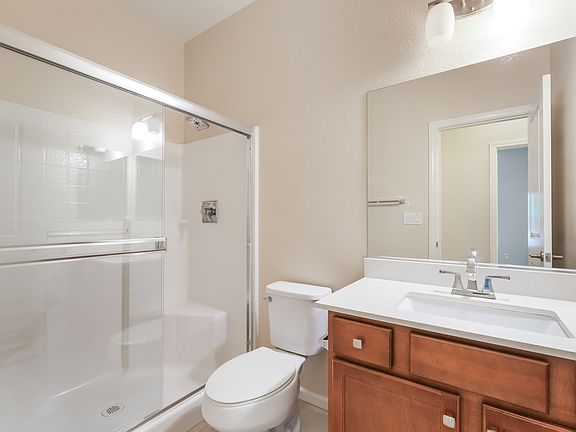 Downstairs Full Bathroom