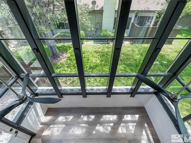 430 Angela Pl — Photo 29