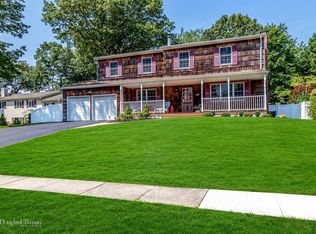 31 Mildred Ct, Nesconset, NY 11767