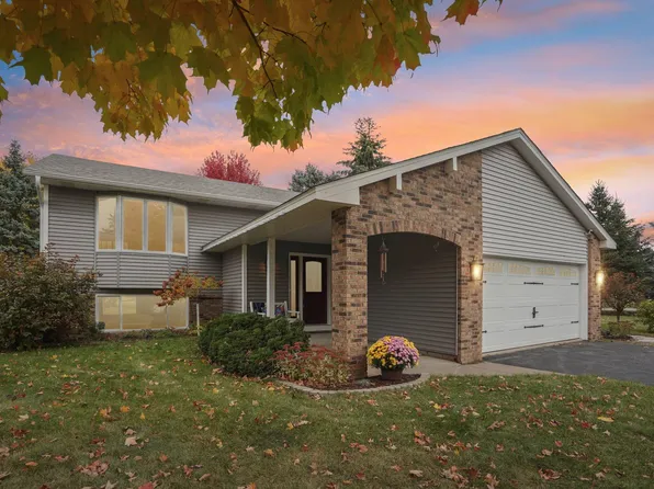 1425 Hickory Trl, White Bear Township, MN 55110
