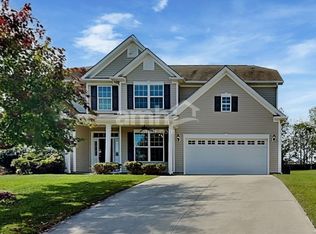 1404 Manley Ct, Fuquay Varina, NC 27526