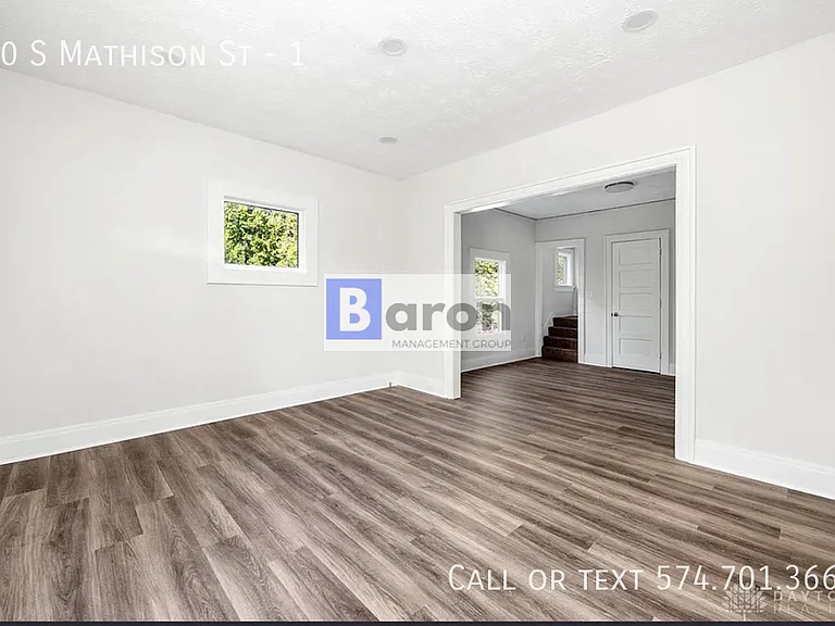 40 S Mathison St #1 — Photo 7