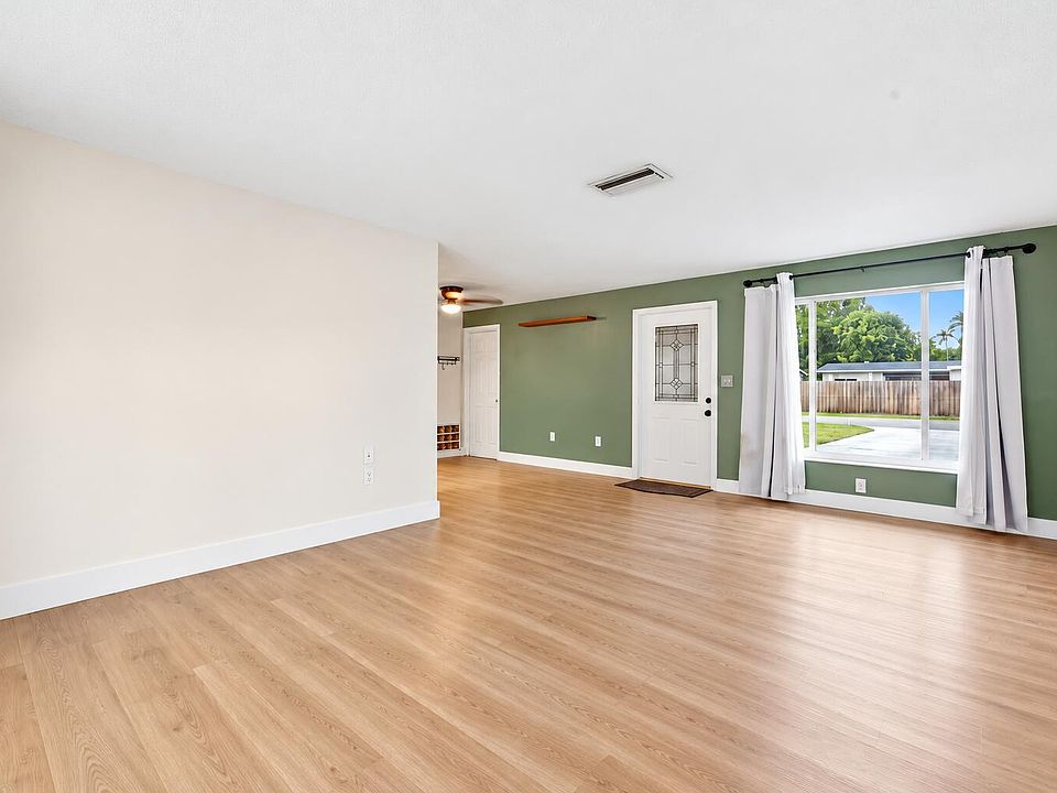 1st image of 6420 NW 29th Street