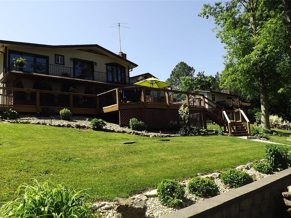 1st image of 7728 Lakeview Dr