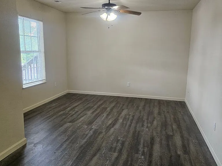 16665 Hunters Ridge Ln — Photo 2