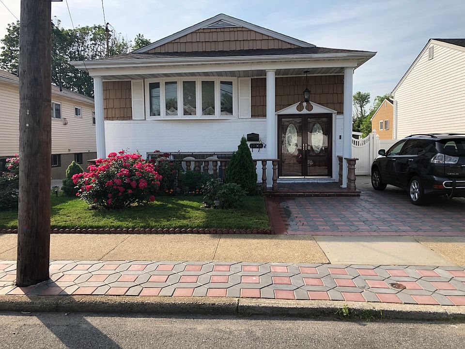 1st image of 19116 Pineville Ln