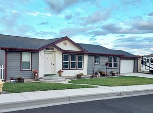 3075 SW River View Dr, Pendleton, OR 97801