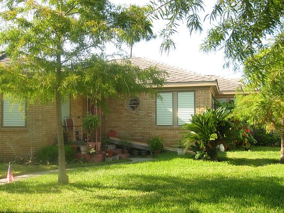 2nd image of 4916 Wharton Dr