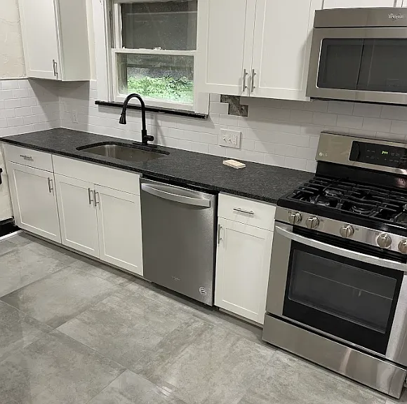 53 Euclid Ave — Photo 4