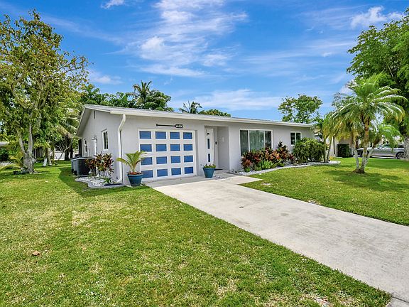 3rd image of 14680 Sunny Waters Lane