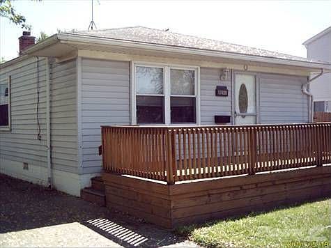 1st image of 17428 Ivanhoe St