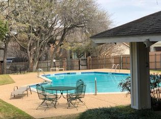 4100 Village Oak Dr, Waco, TX 76710