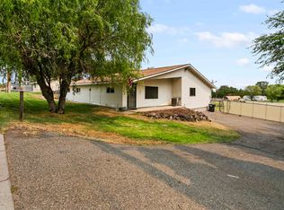 740 Grosscup Blvd, West Richland, WA 99353